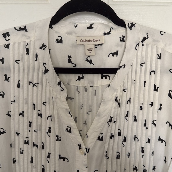 Women’s White Flowy V Neck Button Down Black Cats Blouse Size 2X Plus Size EUC - Picture 4 of 11